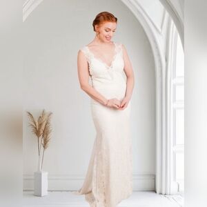 Watters Brides Beige Strap Sleeveless Women's Wedding Dress Size 10